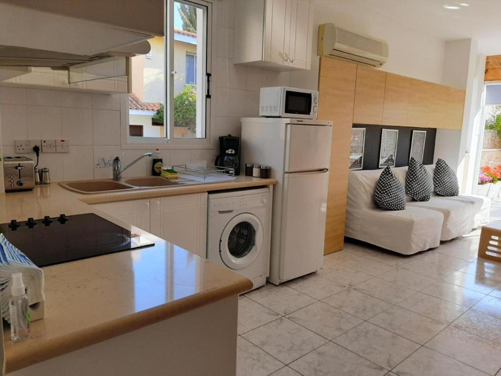 H&O Danaos Sea Breeze Apartment Paphos Exterior foto