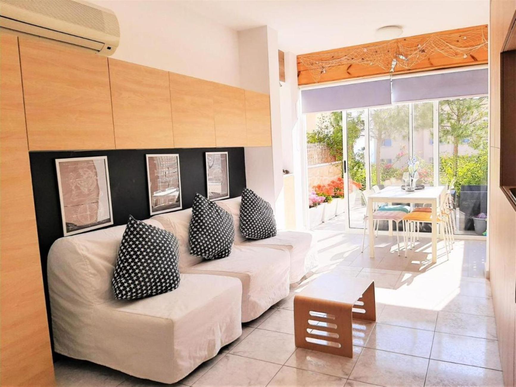 H&O Danaos Sea Breeze Apartment Paphos Exterior foto